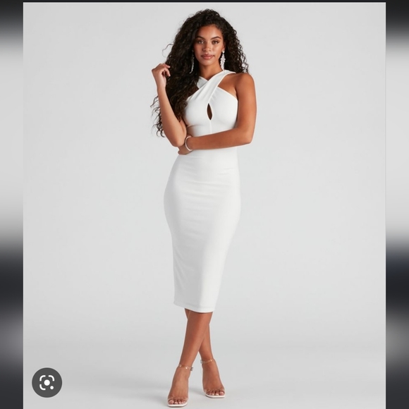 Windsor Dresses & Skirts - White cross top dress